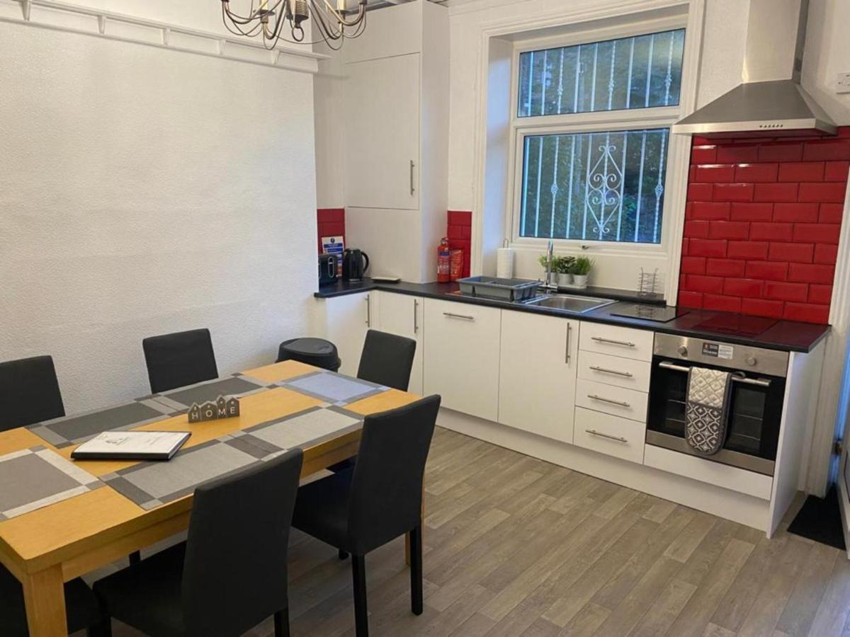 St Pauls Rd - Townhouse Accommodation 布雷得佛 外观 照片